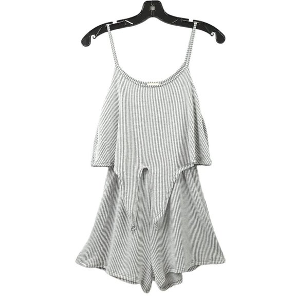 Caution To The Wind Striped Romper M Tie Front Shorts Tank Sleeveless Boho Gray - Picture 1 of 16